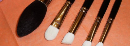 Черная и белые. Прекрасные японочки Hakuhodo brushes (часть 3)