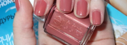 Всеми любимая фирма Essie и лак в оттенке All Tied Up (№218A)