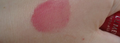 Блеск для губ Lumene Wild Rose Lip Gloss 1