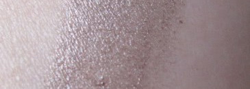 Помада Catrice ultimate shine 020 metal dust