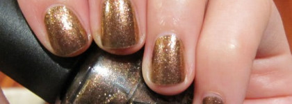 Праздничный OPI Warm & Fozzie