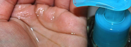 Бой с тенью. Мицеллярный раствор Bioderma АВСDerm Н20 Micelle Solution "Малыш" vs Моя декоративная косметичка