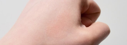 Что за ..? Rimmel Moisture Renew Sheer & Shine #100 Woke Up Like This