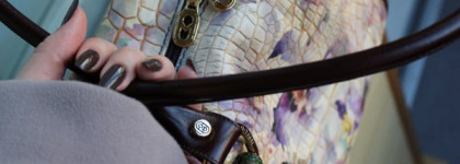 Еще один достойный представитель осенней коллекции Dior Golden Jungle Fall Makeup Collection 2012