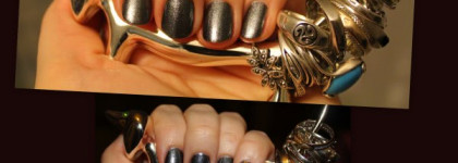 В гранит оделася Нева