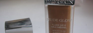 Загорелое и свежее лицо с Dior Diorskin Nude Glow Healthy Glow Summer Fluid #002