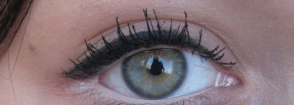 Нежное свечение с Dolce&Gabbana eyeliner №9 nude