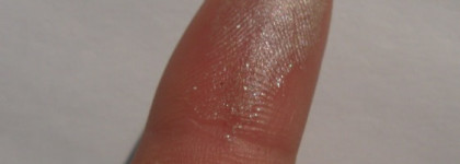 Essence Quattro eyeshadow, 12 Purple day