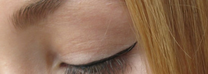 Essence liquid eyeliner. Оттенок черный, версия "waterproof"