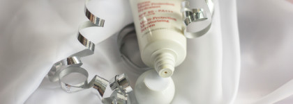 Clarins UV PLUS [5P] Anti-Pollution SPF 50 Translucent Увлажняющий защитный флюид-экран для лица (бесцветный). Тест на гиперчувствительной коже