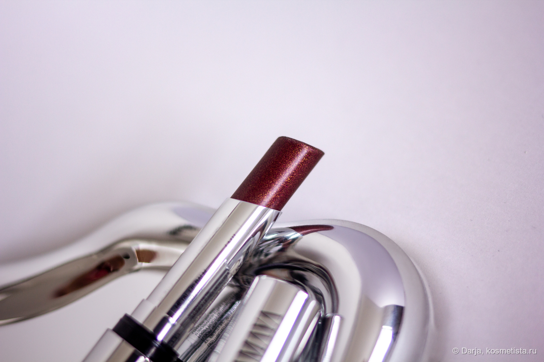 Стик на этих двух фото выкручен не до конца