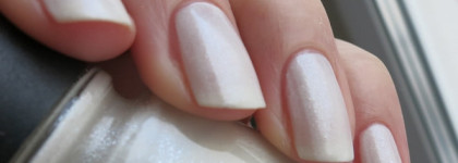 China Glaze Dandy Lyin` Around 1145