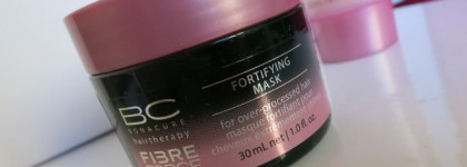 Schwarzkopf Professional Bonacure Fibre Force - шампунь и маска для экстремально поврежденных волос