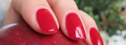 Kiko Milano Nail Lacquer #240 Apple Red