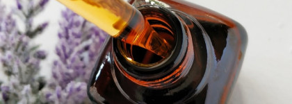 Mirra Anti-Age Serum - масло мастикового дерева и куркума