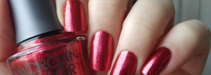 Праздник к нам приходит с Morgan Taylor Best Dressed