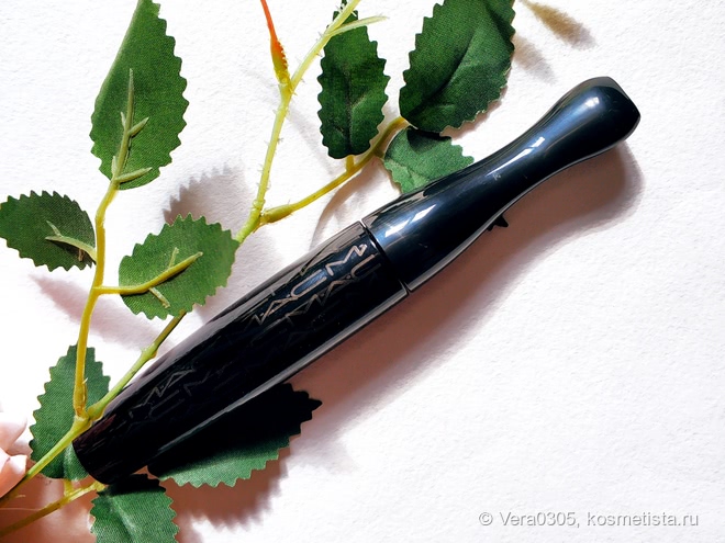 MAC In Extreme Dimension 3D Black Lash