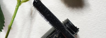 MAC In Extreme Dimension 3D Black Lash