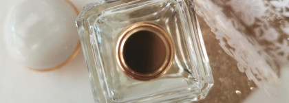 Aerin Lauder Ikat Jasmine - осенние цветы