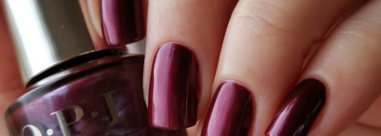 OPI Infinite Shine2 HR M39 Dressed to the Wines