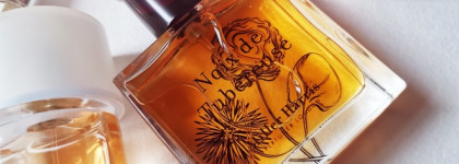 Белые цветы во флаконах - моя парфюмерная коллекция