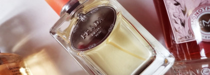 Белые цветы во флаконах - моя парфюмерная коллекция