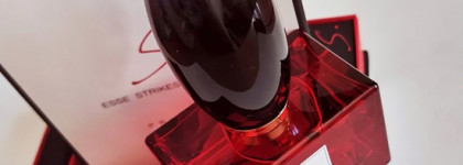 Esse Strikes The Notes Priscilla - флакон на грани фола