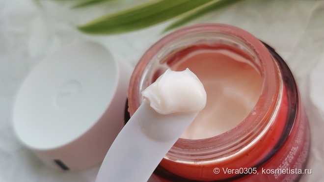 Vichy Liftactiv Collagen Specialist - пептиды, витамин С, антиоксидантны для зрелой кожи