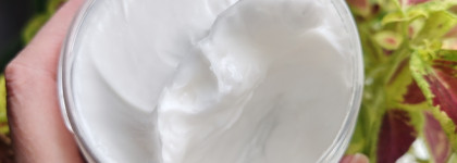 Frndly Beauty Revitalizing Hair Mask - маска для восстановления и блеска волос