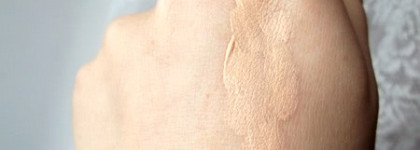 Хайлайтер-консилер Lumi Magique Highlighter в оттенке №1 light от L'oreal