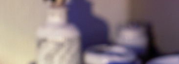 Теперь мое любимое комбо для зеленых глаз: MAC Pro Longwear Paint Pot в оттенке bougle и тени для век Novo в оттенке 02