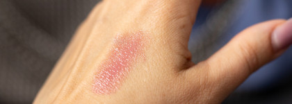 Помада-бальзам для губ Vivienne Sabo Glossy lip balm lala laque 02