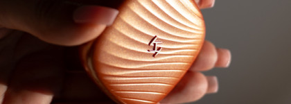 Великолепные тени Kiko Milano Create Your Balance Gaze Defining Eyeshadow Duo в оттенке 01: Get Up and Go