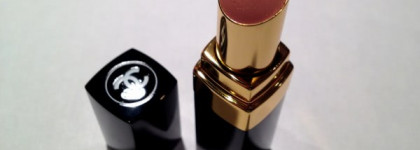 Неженка Chanel Rouge Coco Shine #437 Empreinte