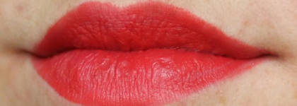 Wet N Wild Mega Last Matte Lip Cover в оттенках WW909D Coral-ine, WW905D Smokin' Hot Pink, WW918D Cherry Bomb