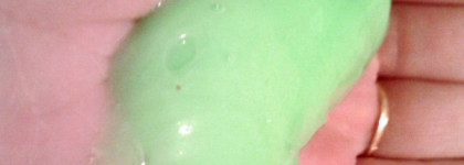 Не знаешь как помочь волосам? Возьми на помощь хороший бальзам