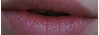 Персики-морковки ( румяна MAC Cremeblend Blush в оттенке Something Special и помада Revlon Super Lustrous Lipstick в оттенке 674 Coralberry)