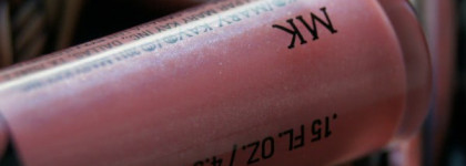 Mary Kay Nourishine Plus Lip Gloss (Peach Glow)