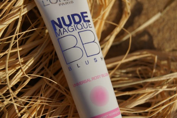 LOreal Nude Magique BB Cream 4 in 1 Light 30ml 