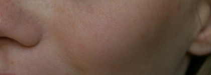 Бронзер Sephora Poudre de Soleil в оттенке 2 Medium и Mary Kay Минеральные румяна в оттенке Shy Blush