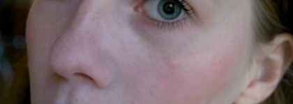 Невесомые румяна Fine-One-One Sheer Brightening Color For Cheeks&Lips от Benefit