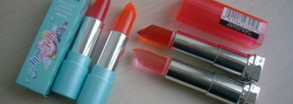 Помады-желейки в моей коллекции. Holika Holika Aqua Petit Jelly (тона 01 и 02) и Maybelline Colorsensational  Lip Stick Lip Color (тона 100 и 110)