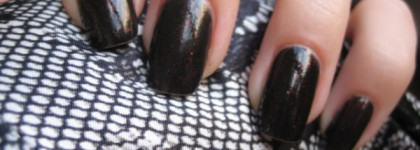 Мой эксперимент по-черному с Impala professional #125 nail lacquer