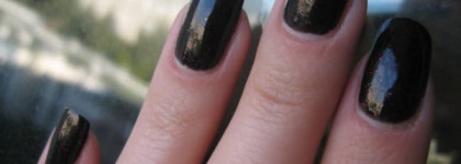 Мой эксперимент по-черному с Impala professional #125 nail lacquer