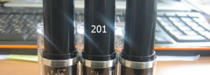 Раскрашиваем губы: Матовая помада серии Люкс EL Corazon lipstick №201, 221 и 255