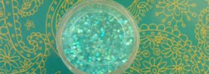 Мята и рыбья чешуя с Rimmel London 60 seconds #835 Bright Back At You и #825 Sky High