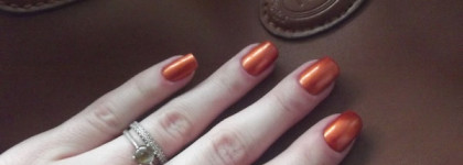 Мои первые чайники: лаки для ногтей China Glaze 77032 Cross Iron 360, 1078 Desert Sun, 1081 Kalahari Kiss