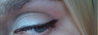 Для макияжа на каждый день: моно-тени для век El Corazon Delicious make-up #08