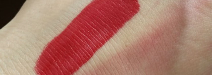 Покрыть губы матом: матовая жидкая помада для губ Vivienne Sabo Lèvres de velours #204