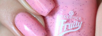 Essence Fruity: три лака с глиттером